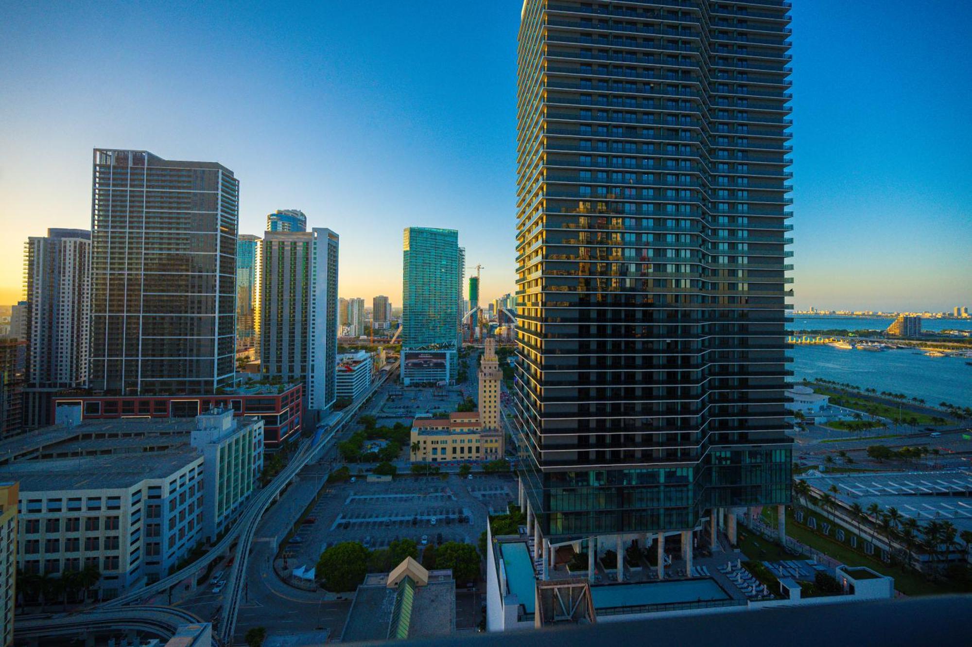 Luxury Loft - Free Parking - Ocean View - Brickell Downtown Daire Miami Dış mekan fotoğraf